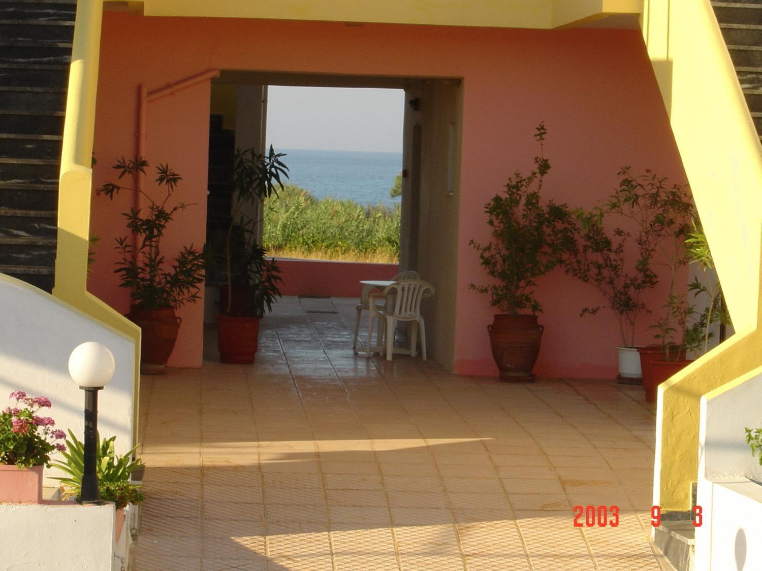 Iliaktida Apartments Rapaniana Bagian luar foto