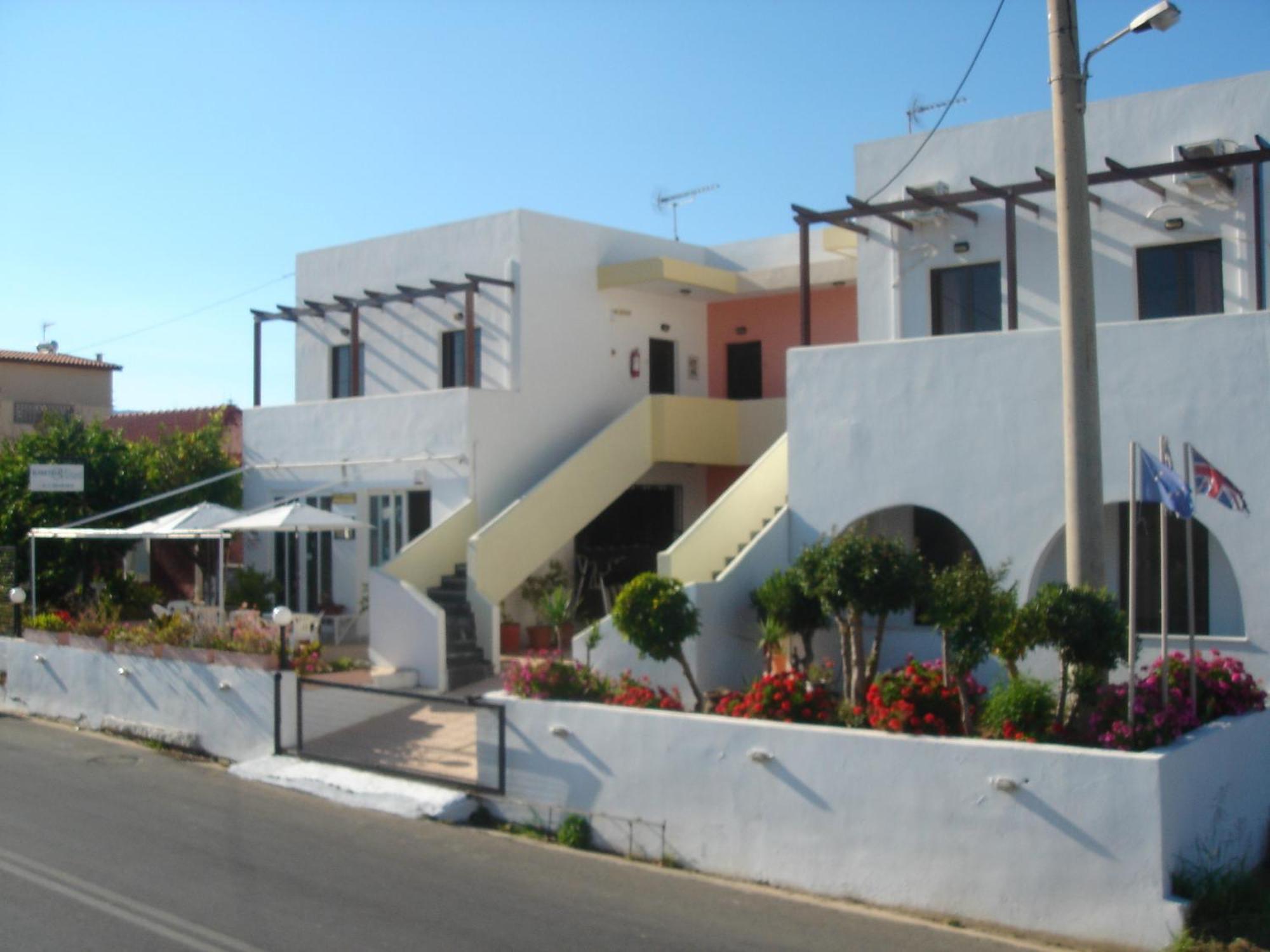 Iliaktida Apartments Rapaniana Bagian luar foto