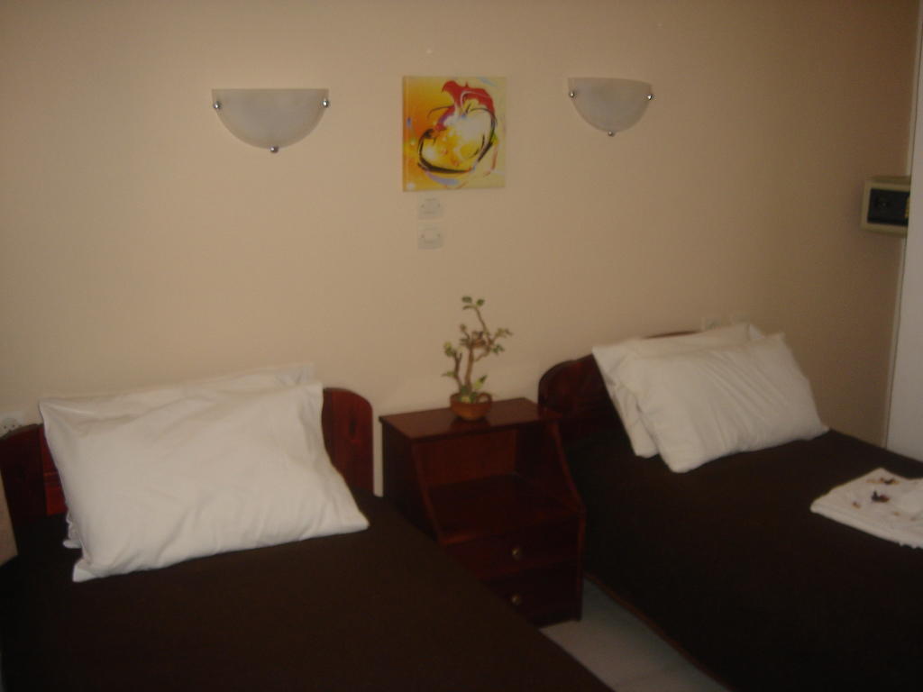 Iliaktida Apartments Rapaniana Bagian luar foto