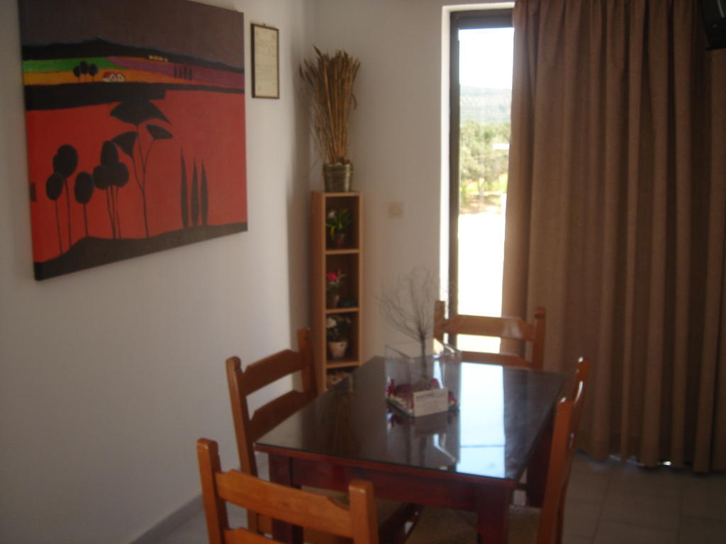 Iliaktida Apartments Rapaniana Bagian luar foto