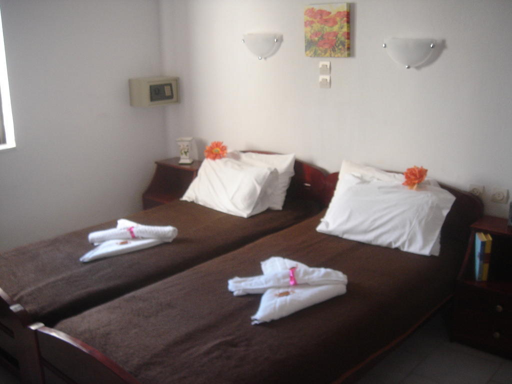 Iliaktida Apartments Rapaniana Bagian luar foto