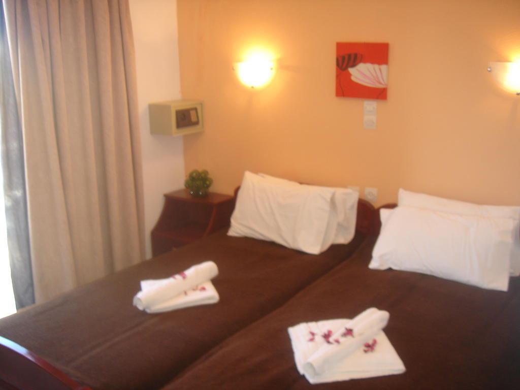 Iliaktida Apartments Rapaniana Bagian luar foto