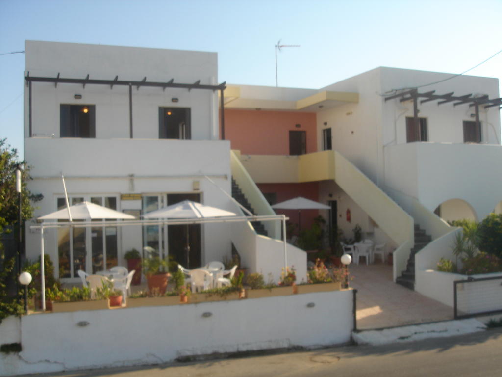 Iliaktida Apartments Rapaniana Bagian luar foto