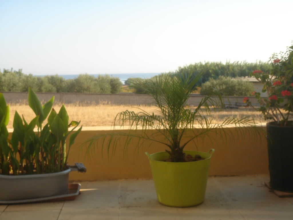 Iliaktida Apartments Rapaniana Bagian luar foto